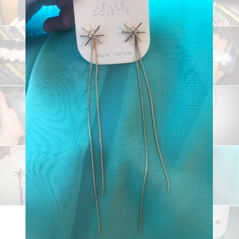 Brand new never worn gold long earrings